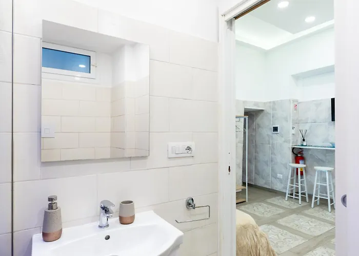 Casa Annarella Centro Di * נאפולי